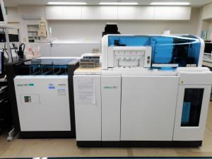 全自動電気化学発光免疫測定装置