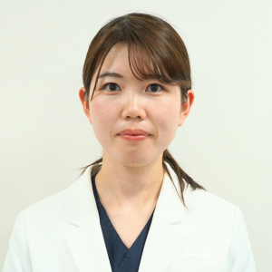 村上 彩香 先生