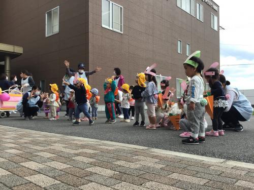 ハロウィン　子供たちの写真